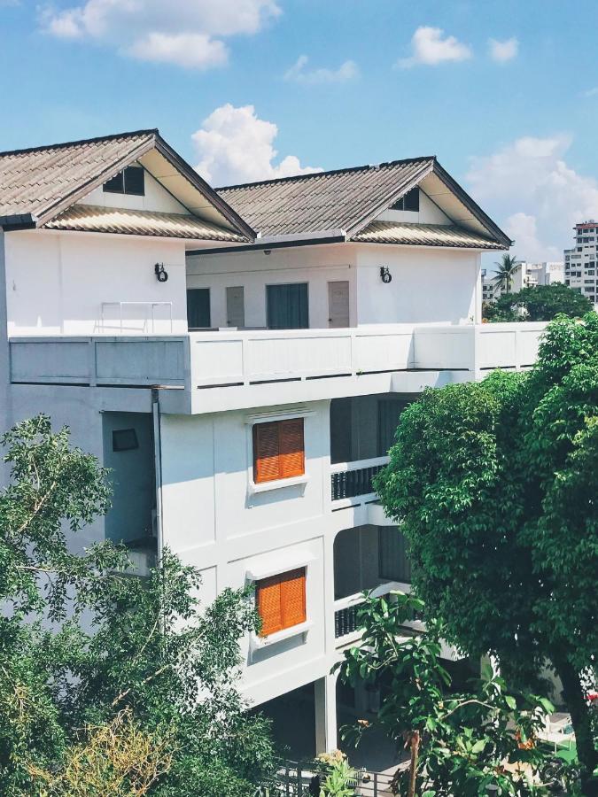 Chiangmai Inn Guesthouse チエンマイ エクステリア 写真